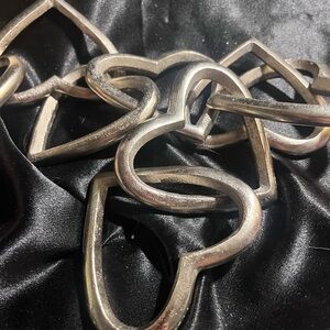 Silver Heart-Shaped Metal Links